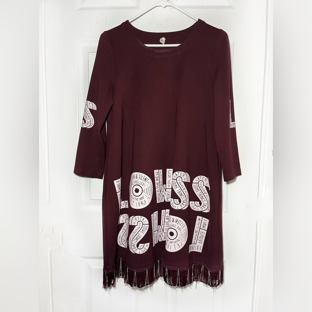 Burgundy‎ Graphic Dress with Fringe Burgundy, Long Sleeve Sz 40